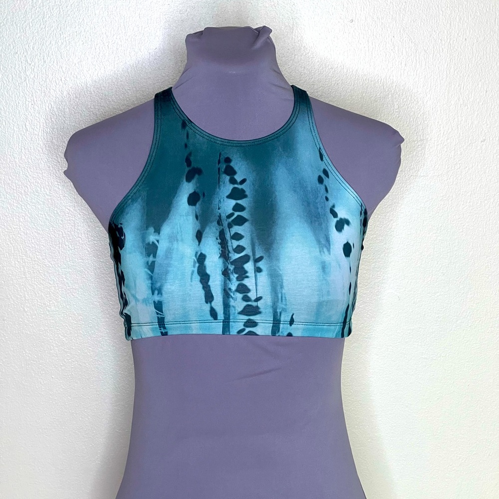 Onzie High Neck Crossback Sports Bra S/M